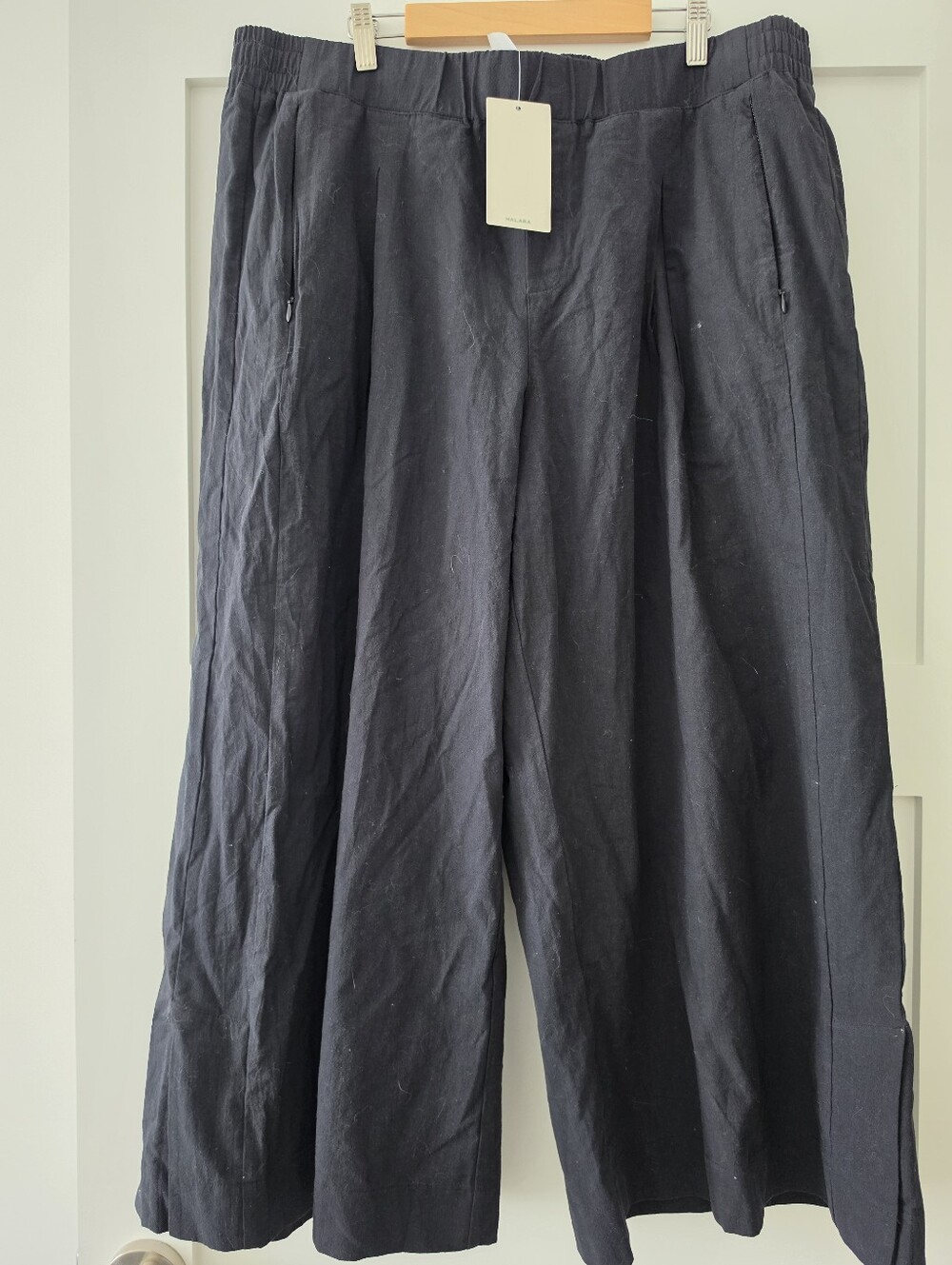 HALARA Black Wide Leg Linen-Blend Pants